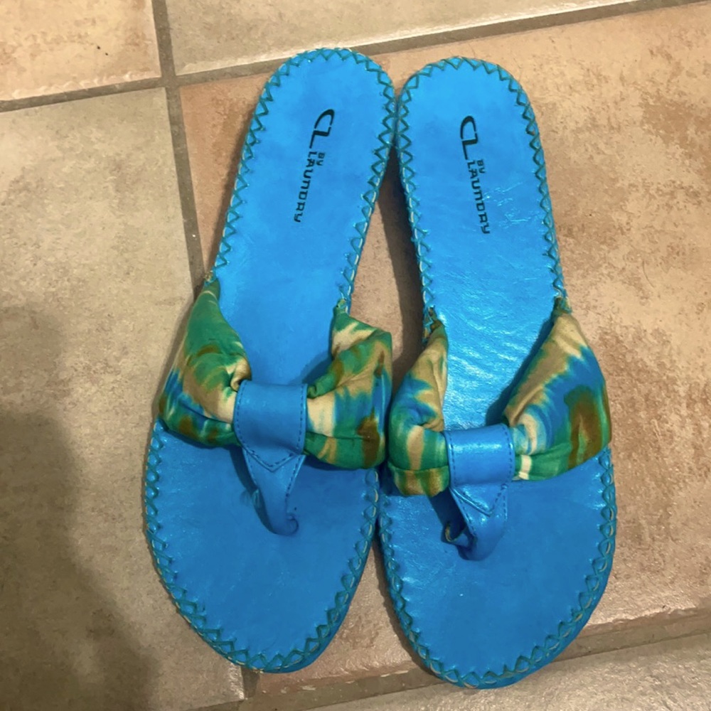 Chinese Laundry Sandals